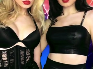 The Supreme Sisters aka thesupremesisters OnlyFans –